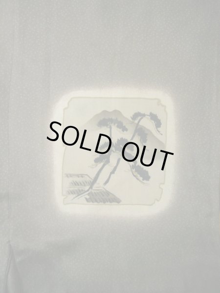 画像4: J1209K  襦袢 女性用着物  シルク(正絹) スモーキーな 緑がかった グレー(灰色), 松/松葉 【中古】 【USED】 【リサイクル】 ★★★☆☆ (4)