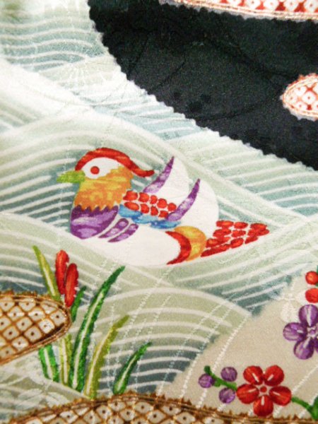 画像12: J1223D Mint  振袖 女性用着物  シルク（正絹）   黒, 梅 【中古】 【USED】 【リサイクル】 ★★★★☆ (12)