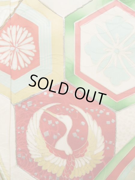 画像9: J1223K  振袖 女性用着物 誰が袖 シルク(正絹) 淡い 薄い 水色, ぼたん 【中古】 【USED】 【リサイクル】 ★★☆☆☆ (9)