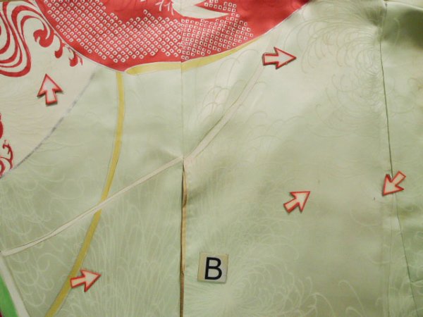 画像21: J1223K  振袖 女性用着物 誰が袖 シルク（正絹） 淡い 薄い 水色, ぼたん 【中古】 【USED】 【リサイクル】 ★★☆☆☆ (21)