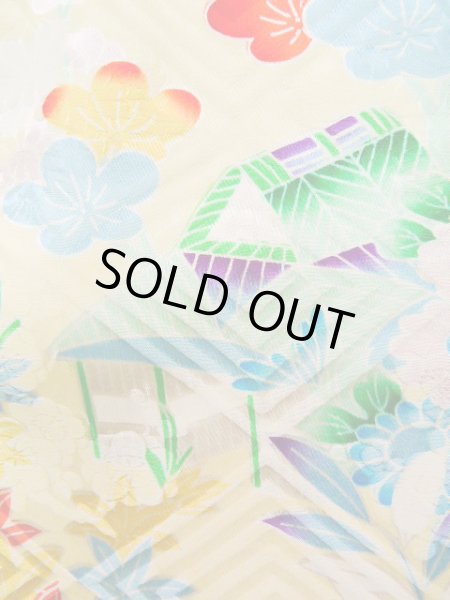 画像7: J1223M  振袖 女性用着物 水仙 シルク(正絹) 淡い 薄い イエロー(黄色), 花 【中古】 【USED】 【リサイクル】 ★★★☆☆ (7)