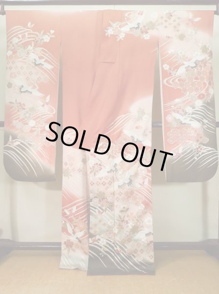 画像3: J1225A  振袖 女性用着物  シルク(正絹) 淡い  えんじ, 菊 【中古】 【USED】 【リサイクル】 ★★★☆☆ (3)