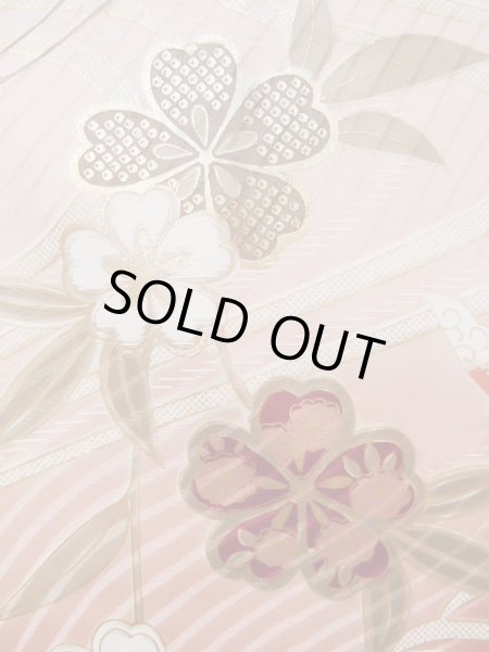 画像8: J1225A  振袖 女性用着物  シルク(正絹) 淡い  えんじ, 菊 【中古】 【USED】 【リサイクル】 ★★★☆☆ (8)