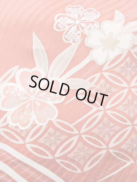 画像11: J1225A  振袖 女性用着物  シルク(正絹) 淡い  えんじ, 菊 【中古】 【USED】 【リサイクル】 ★★★☆☆ (11)