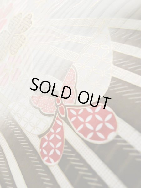 画像14: J1225A  振袖 女性用着物  シルク(正絹) 淡い  えんじ, 菊 【中古】 【USED】 【リサイクル】 ★★★☆☆ (14)