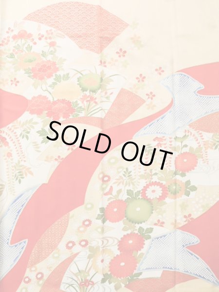 画像6: J1225C  振袖 女性用着物  シルク(正絹) 淡い  朱赤, 花 薄い【中古】 【USED】 【リサイクル】 ★★★★☆ (6)