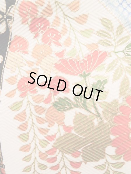 画像9: J1225C  振袖 女性用着物  シルク(正絹) 淡い  朱赤, 花 薄い【中古】 【USED】 【リサイクル】 ★★★★☆ (9)