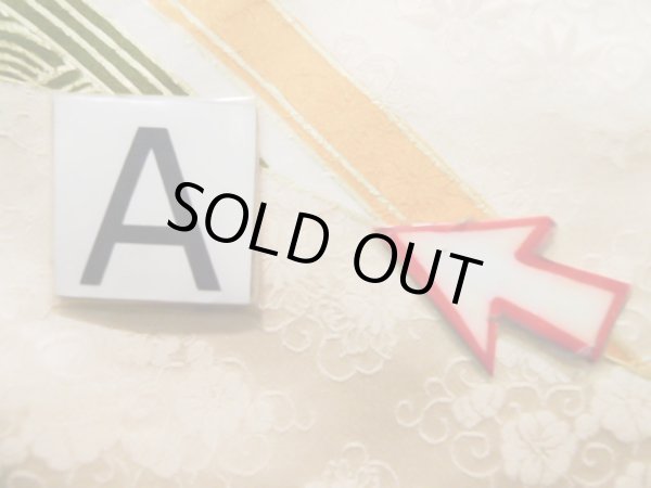 画像18: J1225F  振袖 女性用着物  シルク（正絹） 薄い  クリーム, 菊 【中古】 【USED】 【リサイクル】 ★★★★☆ (18)