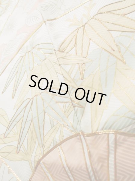 画像10: J1225G  振袖 女性用着物  シルク(正絹) 淡い 薄い ピンク, 菊 【中古】 【USED】 【リサイクル】 ★★★★☆ (10)