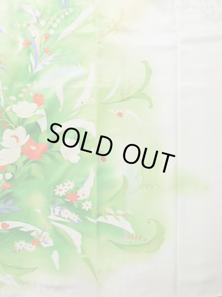 画像6: J1225I  振袖 女性用着物  シルク(正絹)   白, 花 【中古】 【USED】 【リサイクル】 ★★★☆☆ (6)