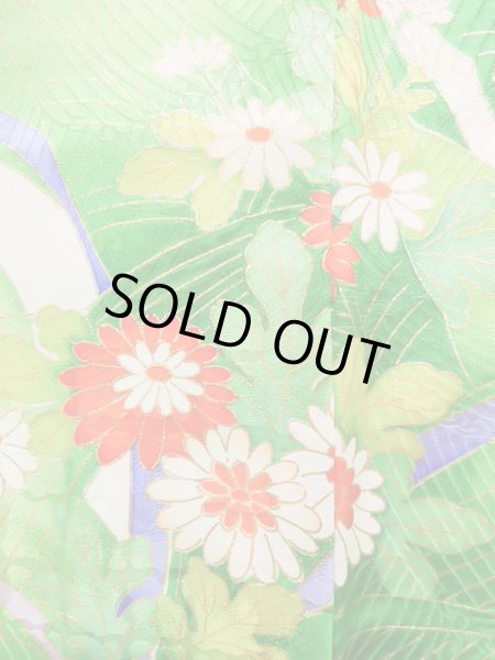 画像8: J1225I  振袖 女性用着物  シルク(正絹)   白, 花 【中古】 【USED】 【リサイクル】 ★★★☆☆ (8)