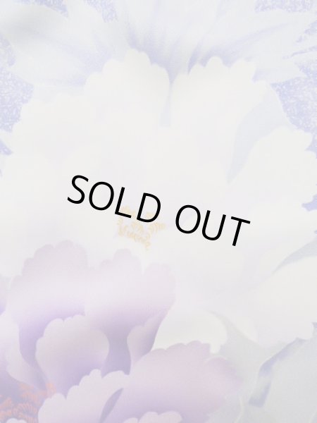 画像7: J1225J  振袖 女性用着物  シルク(正絹) 淡い 薄い 水色, ぼたん 【中古】 【USED】 【リサイクル】 ★★★☆☆ (7)