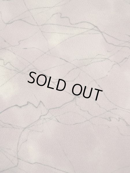 画像5: K0210C  羽織 女性用着物  化繊 淡い 薄い 紫, 抽象的模様 【中古】 【USED】 【リサイクル】 ★★★☆☆ (5)