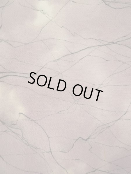 画像6: K0210C  羽織 女性用着物  化繊 淡い 薄い 紫, 抽象的模様 【中古】 【USED】 【リサイクル】 ★★★☆☆ (6)