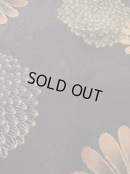 画像11: K0217N Mint  羽織 女性用着物  シルク(正絹) ダークな  ブラウン(茶色), 菊 【中古】 【USED】 【リサイクル】 ★★★★☆ (11)