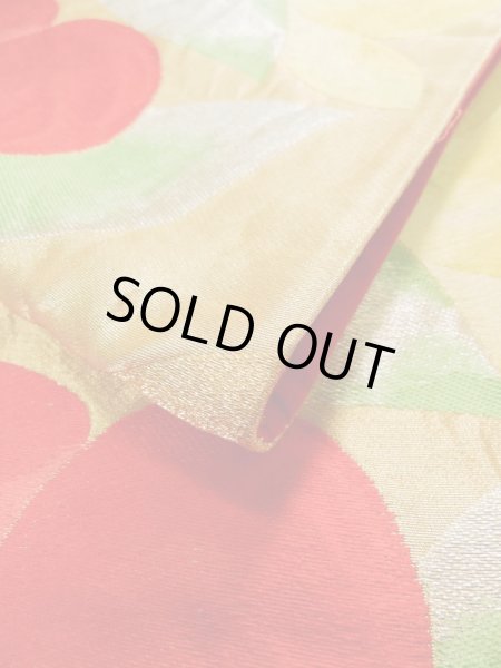 画像10: K0224R 袋帯  女性用着物 シルク（正絹）   ゴールド（金） 椿   【中古】 【USED】 【リサイクル】 ★★★☆☆ (10)