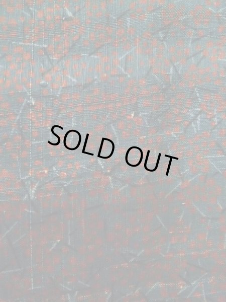 画像5: K0311M  紬 女性用着物  シルク（正絹） 深い  青, 抽象的模様 【中古】 【USED】 【リサイクル】 ★☆☆☆☆ (5)