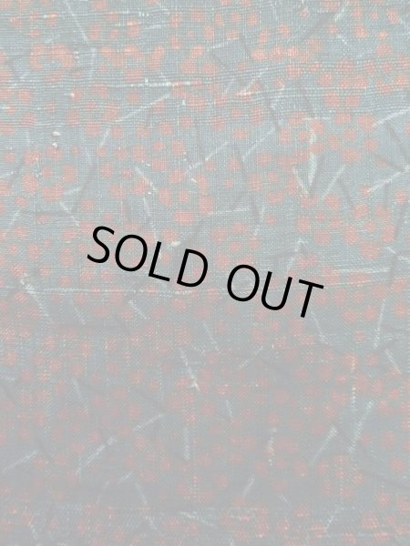 画像6: K0311M  紬 女性用着物  シルク（正絹） 深い  青, 抽象的模様 【中古】 【USED】 【リサイクル】 ★☆☆☆☆ (6)