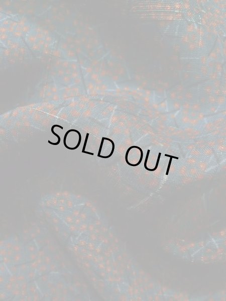 画像10: K0311M  紬 女性用着物  シルク（正絹） 深い  青, 抽象的模様 【中古】 【USED】 【リサイクル】 ★☆☆☆☆ (10)