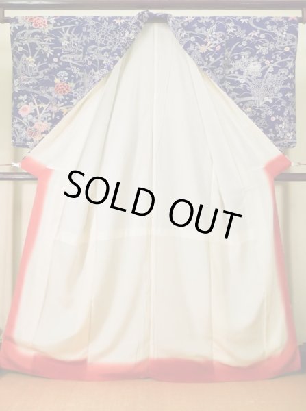 画像2: K0317O  付下げ 女性用着物  シルク（正絹）   青, 花 【中古】 【USED】 【リサイクル】 ★★★☆☆ (2)