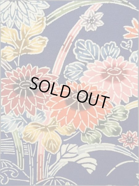 画像5: K0317O  付下げ 女性用着物  シルク（正絹）   青, 花 【中古】 【USED】 【リサイクル】 ★★★☆☆ (5)