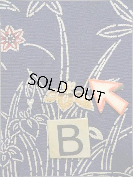 画像20: K0317O  付下げ 女性用着物  シルク（正絹）   青, 花 【中古】 【USED】 【リサイクル】 ★★★☆☆ (20)