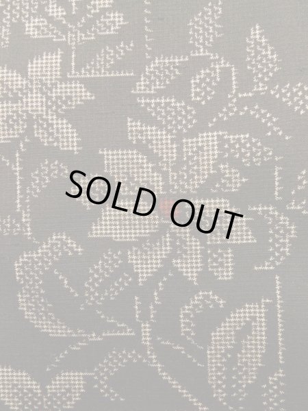 画像6: K0324J Mint  紬 女性用着物  シルク(正絹)   黒, 花 【中古】 【USED】 【リサイクル】 ★★★★☆ (6)