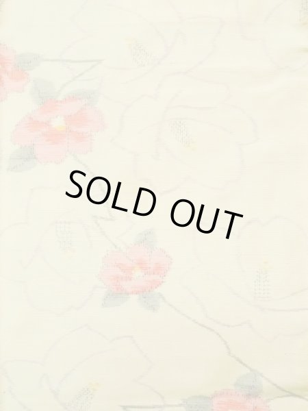 画像3: K0324K  紬 女性用着物  シルク(正絹)   オフ ホワイト, 椿 【中古】 【USED】 【リサイクル】 ★★★★☆ (3)