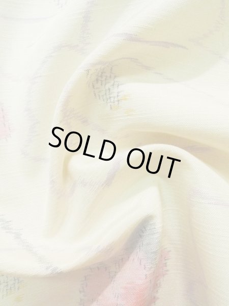 画像12: K0324K  紬 女性用着物  シルク(正絹)   オフ ホワイト, 椿 【中古】 【USED】 【リサイクル】 ★★★★☆ (12)