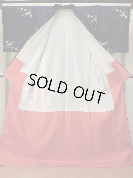 画像2: K0324N Mint  紬 女性用着物  シルク(正絹) 深い  青, 梅 【中古】 【USED】 【リサイクル】 ★★★★☆ (2)