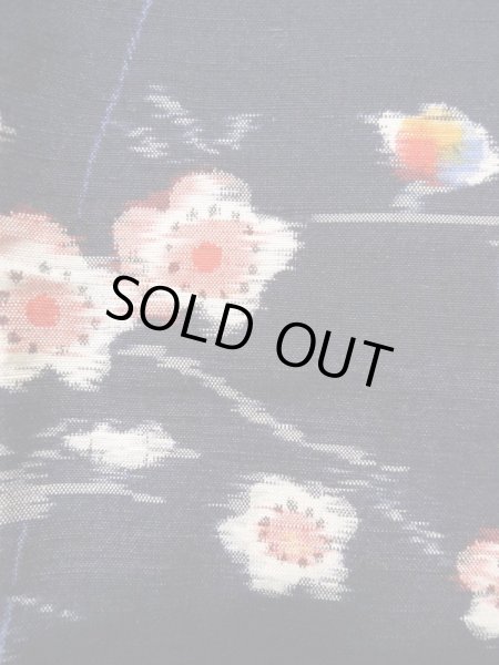 画像5: K0324N Mint  紬 女性用着物  シルク(正絹) 深い  青, 梅 【中古】 【USED】 【リサイクル】 ★★★★☆ (5)