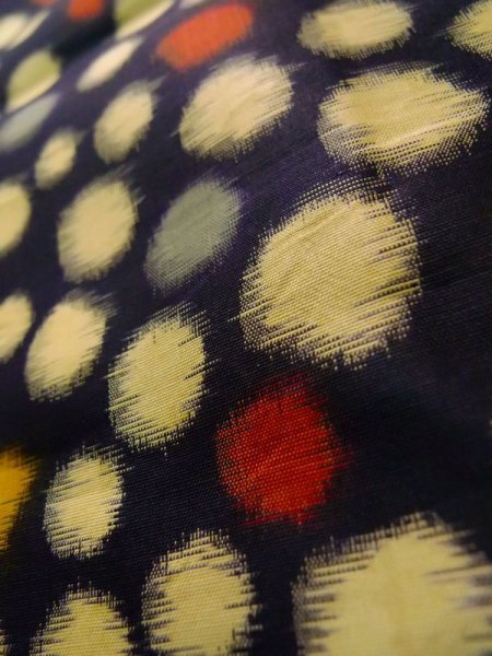 画像11: K0324R  紬 女性用着物  シルク(正絹)   黒, 丸 【中古】 【USED】 【リサイクル】 ★☆☆☆☆ (11)