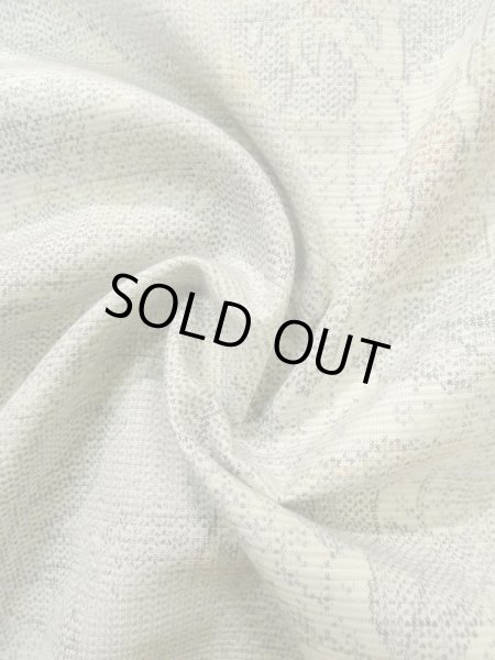 画像13: K0324U Mint  紬 女性用着物  シルク（正絹） ヘザー（杢）  グレー（灰色）, 花 【中古】 【USED】 【リサイクル】 ★★★★☆ (13)