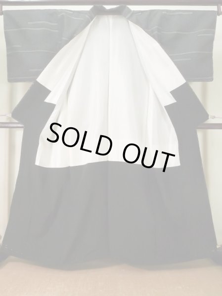 画像2: K0324X Mint  紬 女性用着物  シルク（正絹） ヘザー（杢）  黒, 線 【中古】 【USED】 【リサイクル】 ★★★★★ (2)