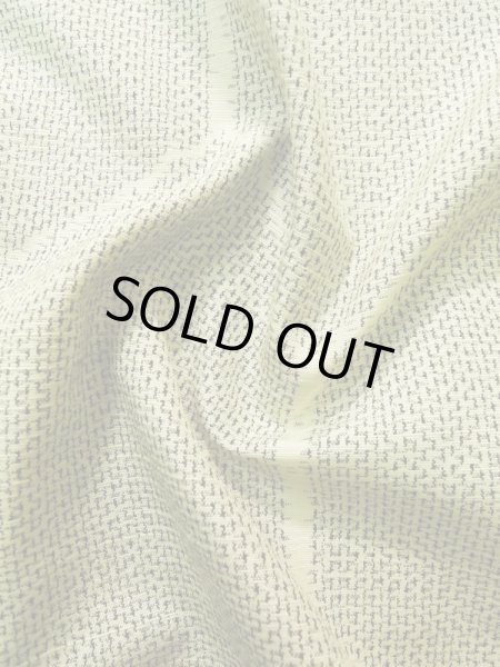 画像13: K0325D  紬 女性用着物  シルク（正絹） ヘザー（杢）  グレー（灰色）, 亀甲 【中古】 【USED】 【リサイクル】 ★★★★☆ (13)