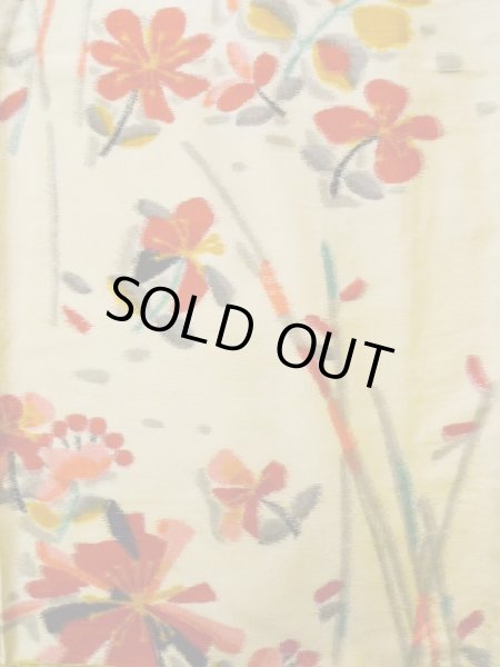 画像5: K0330D  紬 女性用着物  シルク（正絹）   オフ　ホワイト, 花 【中古】 【USED】 【リサイクル】 ★★★☆☆ (5)