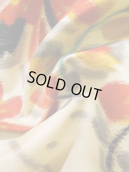 画像12: K0330D  紬 女性用着物  シルク（正絹）   オフ　ホワイト, 花 【中古】 【USED】 【リサイクル】 ★★★☆☆ (12)