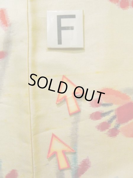 画像20: K0330D  紬 女性用着物  シルク（正絹）   オフ　ホワイト, 花 【中古】 【USED】 【リサイクル】 ★★★☆☆ (20)