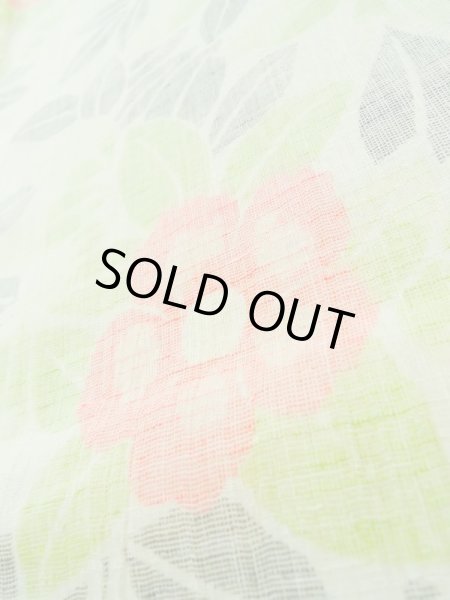 画像8: K0407B Mint  夏物 女性用着物 小地谷縮 麻 淡い 薄い 黄緑色, 花 【中古】 【USED】 【リサイクル】 ★★★★☆ (8)