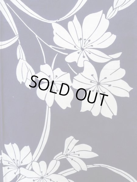 画像5: K0414S  浴衣(日本製) 女性用着物 百合、1960-1970年代 綿   藍,  【中古】 【USED】 【リサイクル】 ★★★☆☆ (5)