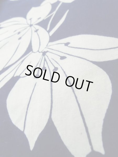 画像9: K0414S  浴衣(日本製) 女性用着物 百合、1960-1970年代 綿   藍,  【中古】 【USED】 【リサイクル】 ★★★☆☆ (9)