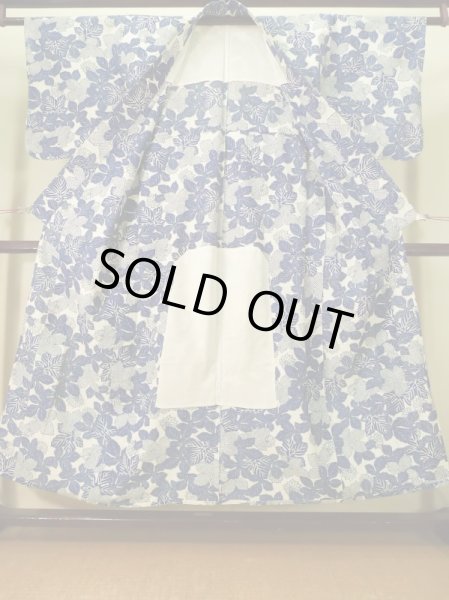 画像2: K0414X  浴衣(日本製) 女性用着物 1960-1970年代 綿   水色, 菊 【中古】 【USED】 【リサイクル】 ★★☆☆☆ (2)