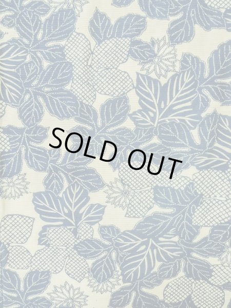 画像4: K0414X  浴衣(日本製) 女性用着物 1960-1970年代 綿   水色, 菊 【中古】 【USED】 【リサイクル】 ★★☆☆☆ (4)