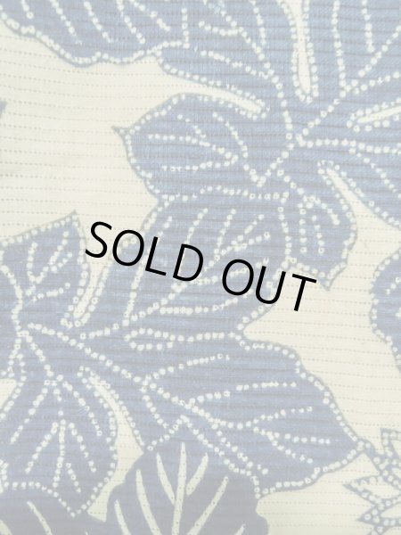 画像8: K0414X  浴衣(日本製) 女性用着物 1960-1970年代 綿   水色, 菊 【中古】 【USED】 【リサイクル】 ★★☆☆☆ (8)