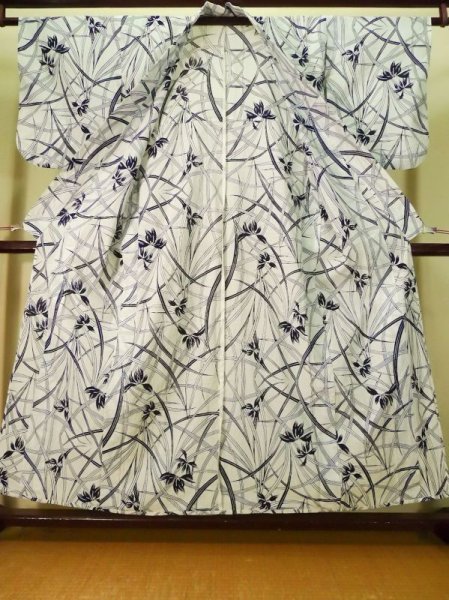 画像2: K0414Y  浴衣(日本製) 女性用着物 1960-1970年代 綿   藍, あやめ 【中古】 【USED】 【リサイクル】 ★★☆☆☆ (2)