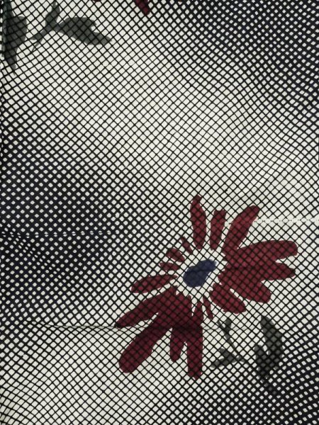 画像3: K0415D  浴衣（日本製） 女性用着物 1960-1970年代 綿   藍, 花 【中古】 【USED】 【リサイクル】 ★★★☆☆ (3)