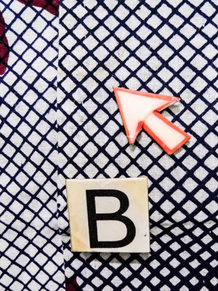 画像16: K0415D  浴衣（日本製） 女性用着物 1960-1970年代 綿   藍, 花 【中古】 【USED】 【リサイクル】 ★★★☆☆ (16)