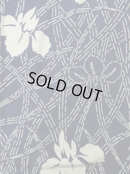 画像4: K0421G  浴衣（日本製） 女性用着物  綿   藍, あやめ 【中古】 【USED】 【リサイクル】 ★★☆☆☆ (4)