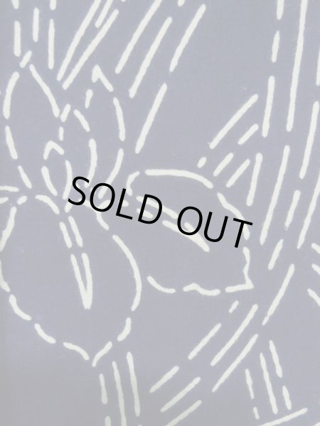 画像8: K0421G  浴衣（日本製） 女性用着物  綿   藍, あやめ 【中古】 【USED】 【リサイクル】 ★★☆☆☆ (8)