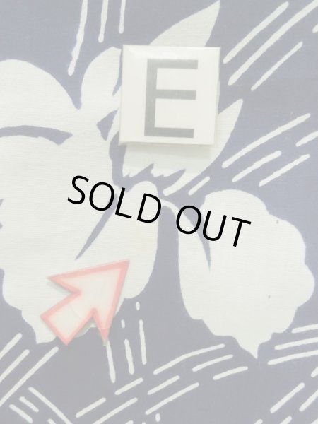 画像19: K0421G  浴衣（日本製） 女性用着物  綿   藍, あやめ 【中古】 【USED】 【リサイクル】 ★★☆☆☆ (19)